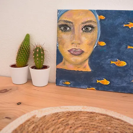 아파트 Au Bord De La *